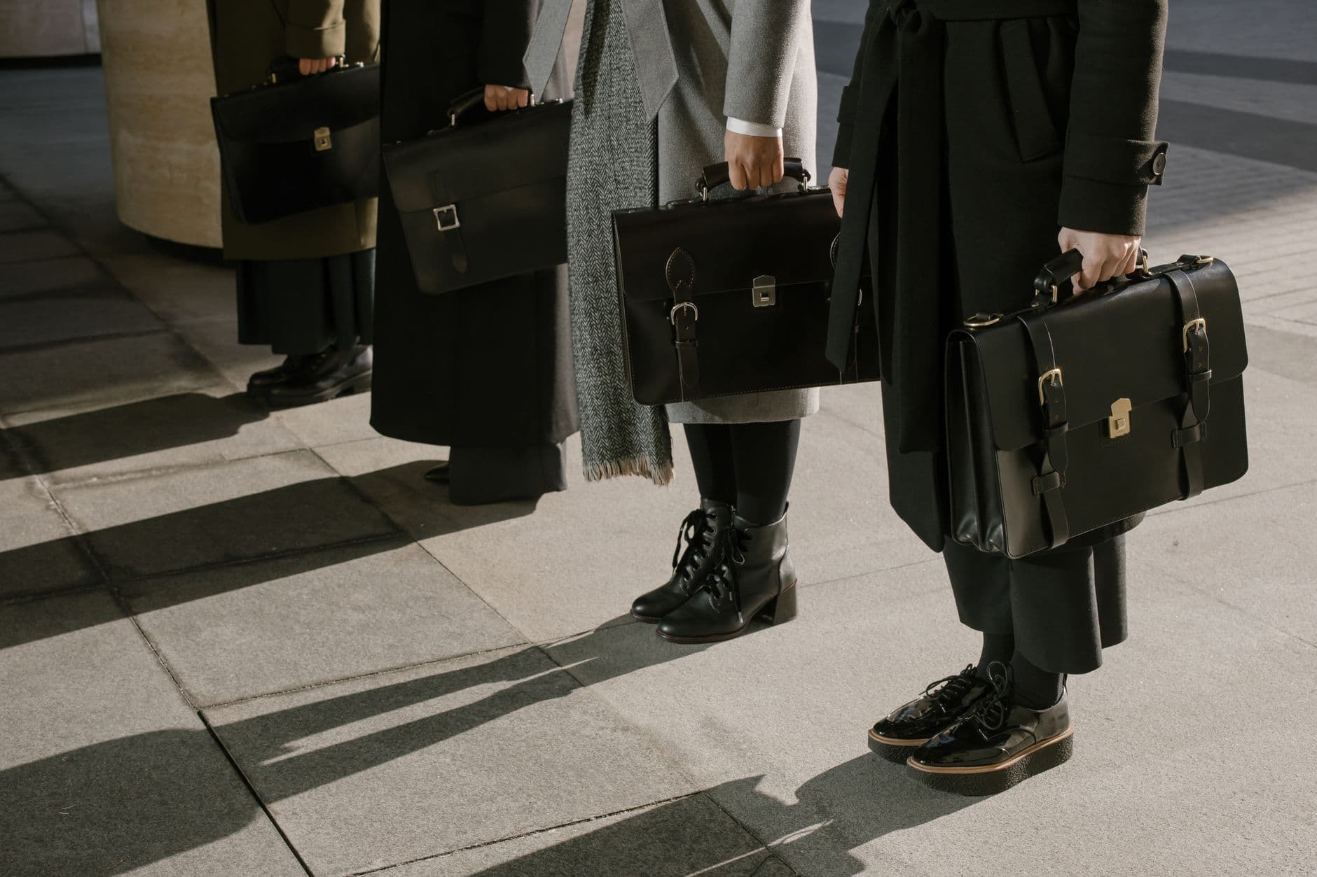 Why Busy Professionals Lose Track of Their Holdings and How to Fix the Routine