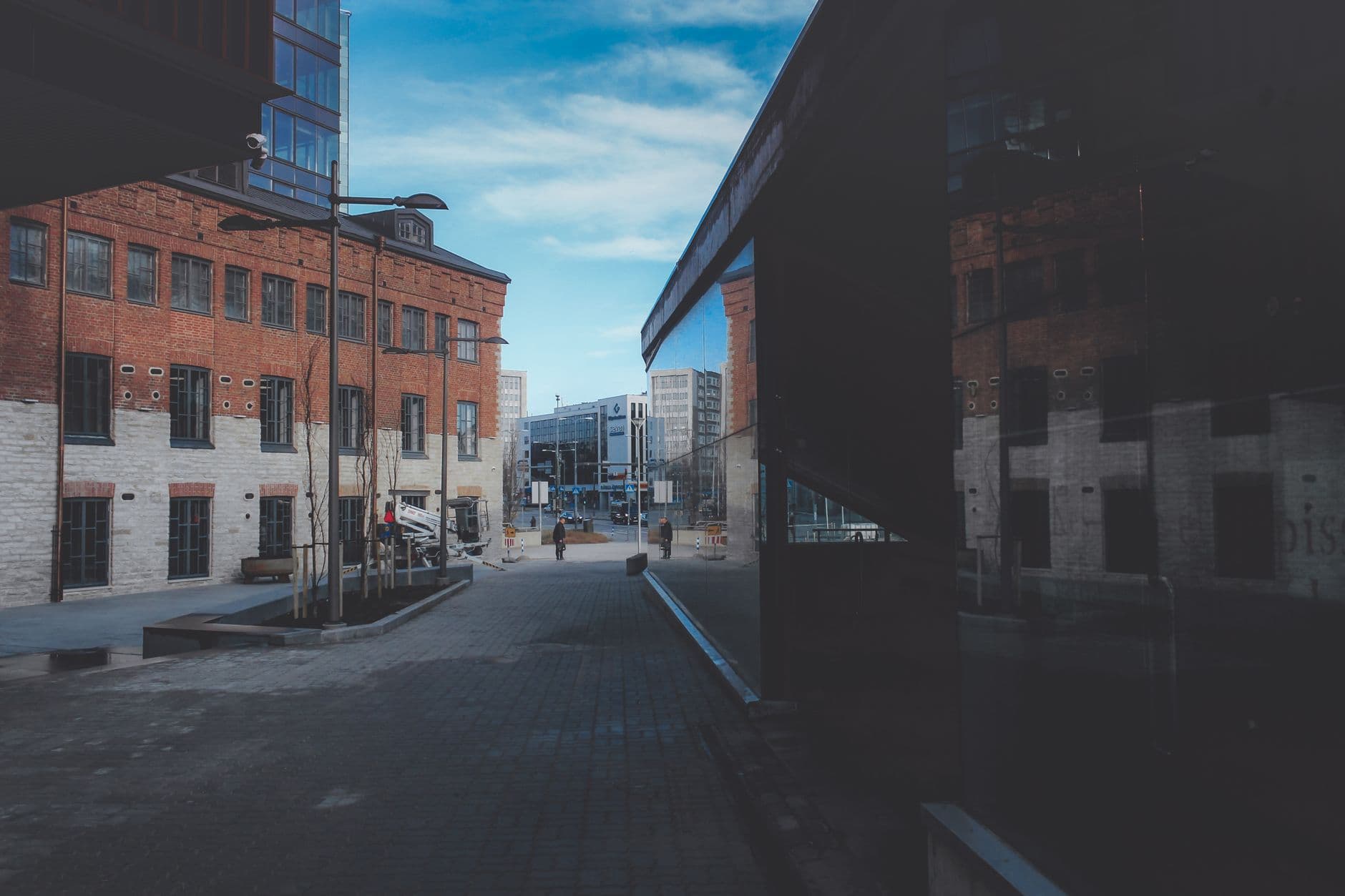 How Market Holidays and Early Closes Affect Your Trades and Settlement