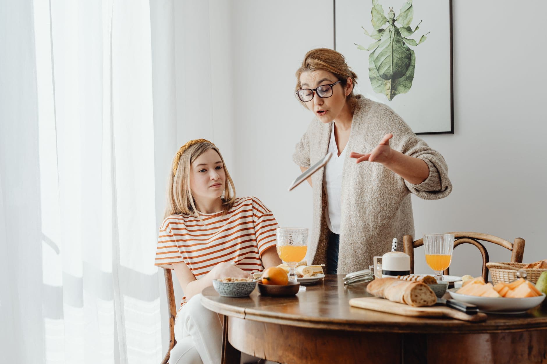 Teaching Teenagers About Investing: A Practical Guide for Busy Parents
