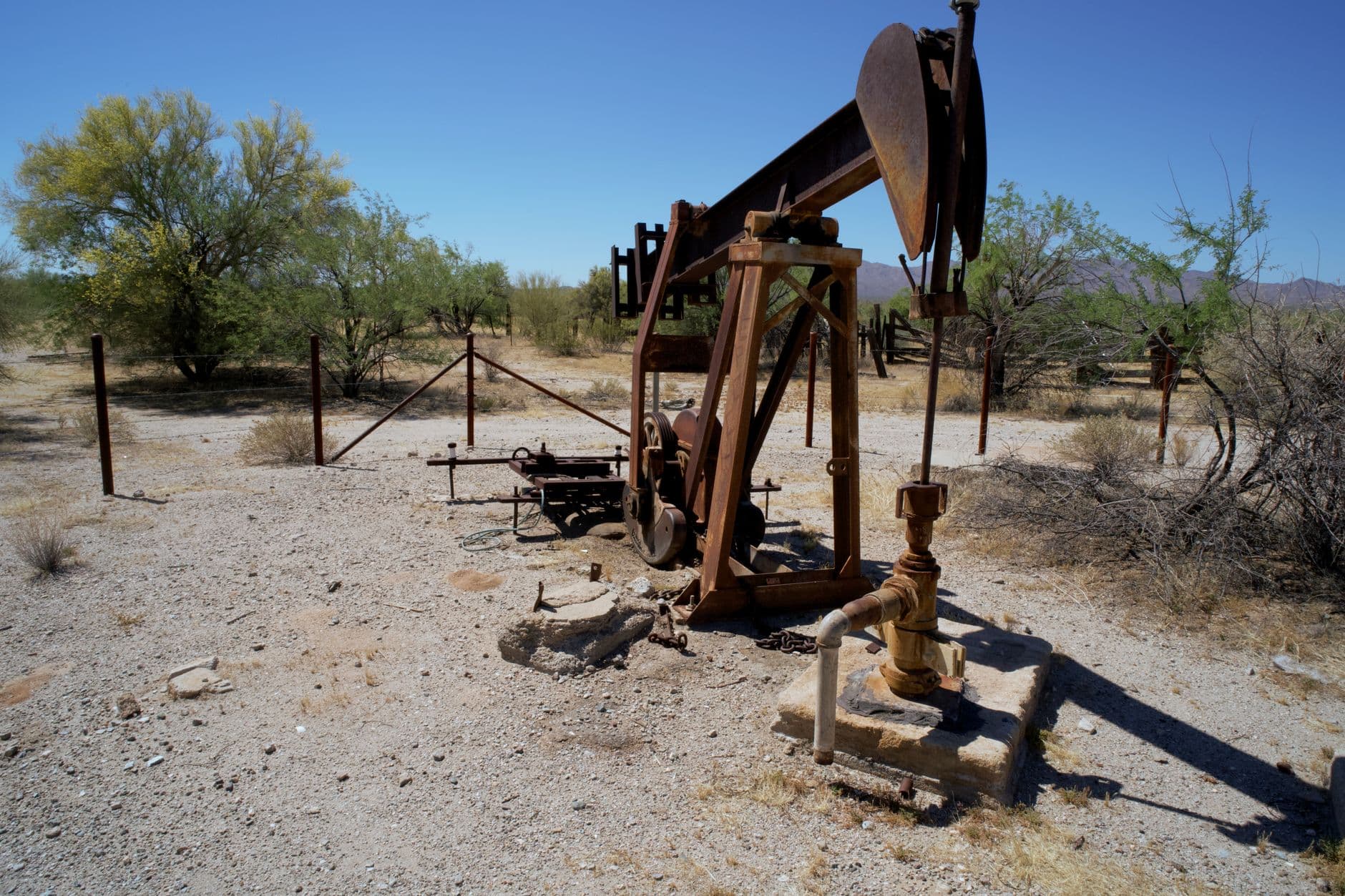 Energy Stocks: How Commodity Cycles Shape Company Results