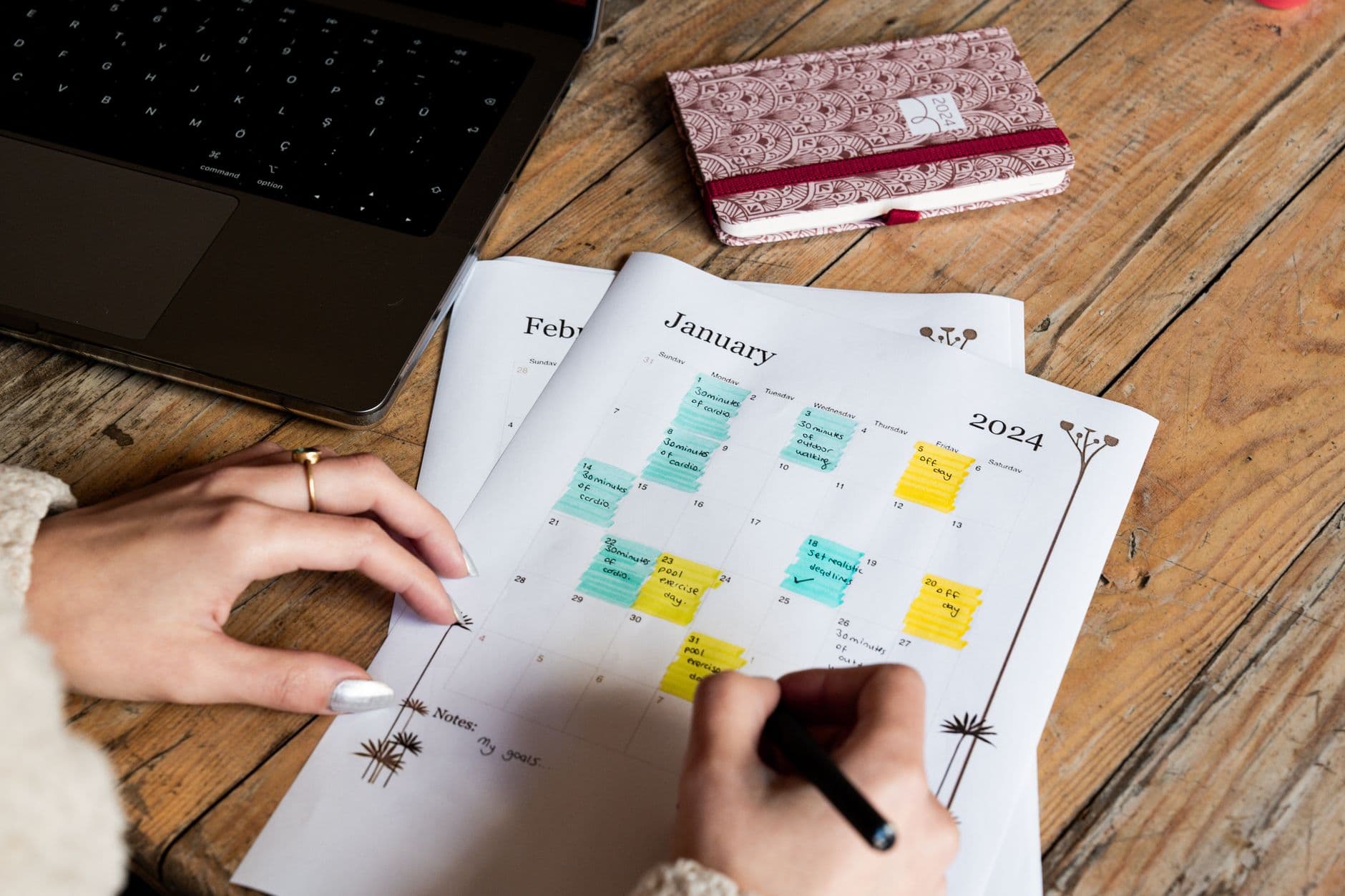 A Year-Round Investing Calendar: What to Review in Each Quarter