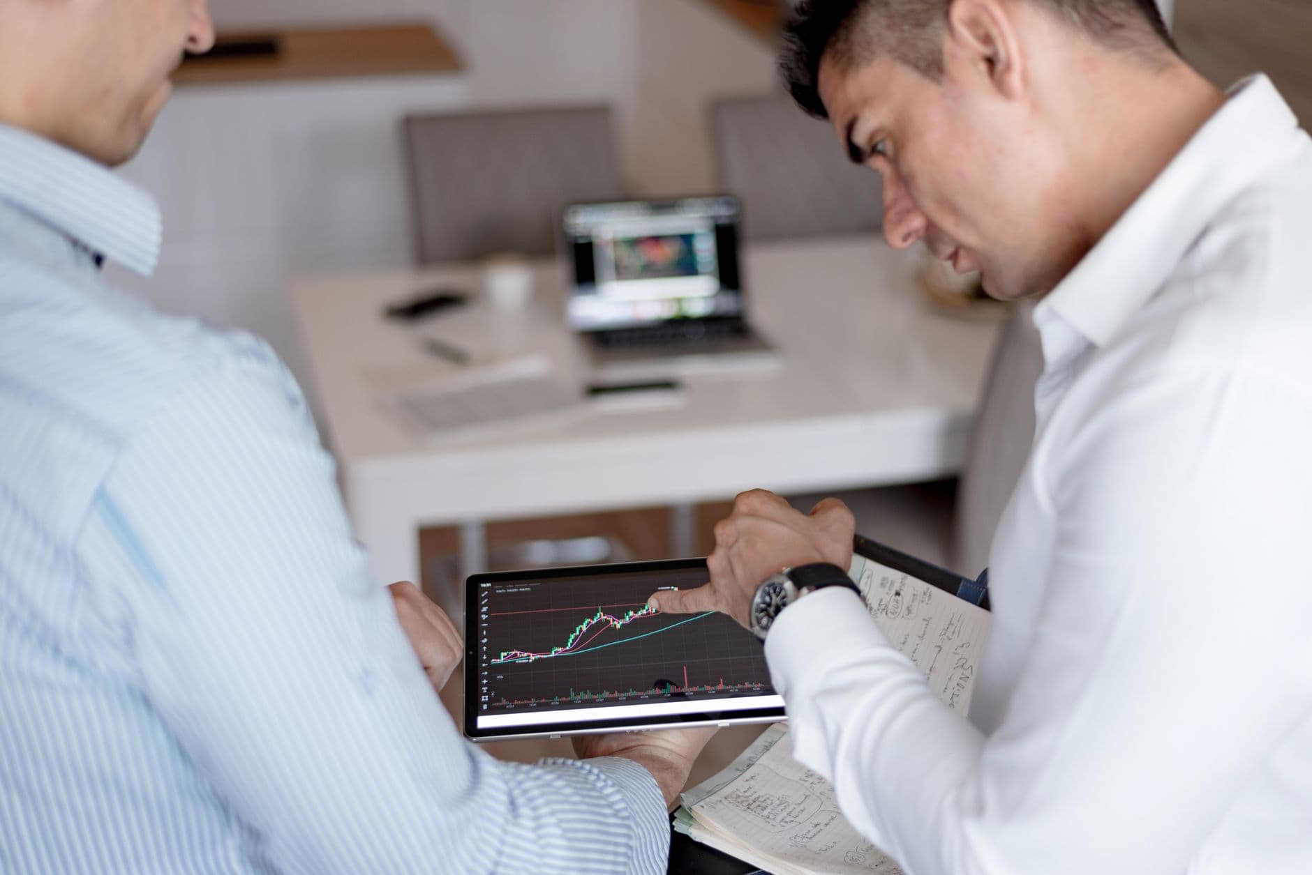How to Read Earnings Reports When You Only Have Ten Minutes