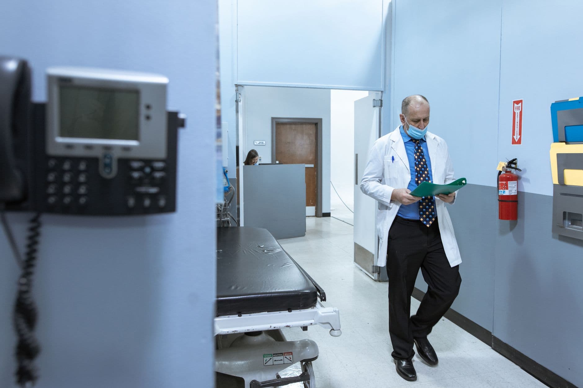 Investing With Variable Income: A Guide for Partners and Contract Physicians